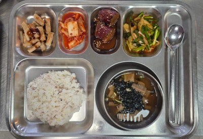 식사도 맛있지만, 간식까지 잘 나오는 북구재활주간보호센터 ️